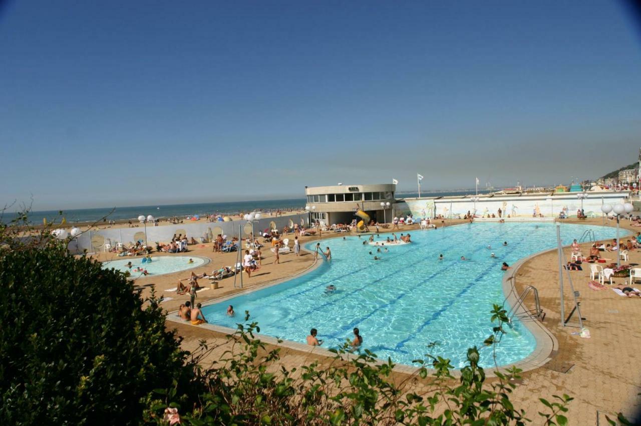 La Reine Des Plages Cls Deauville Trouville-sur-Mer Luaran gambar